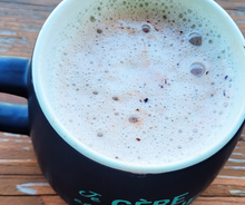 Charger l'image dans la galerie, Tasse en céramique ''Je gère et je mène''