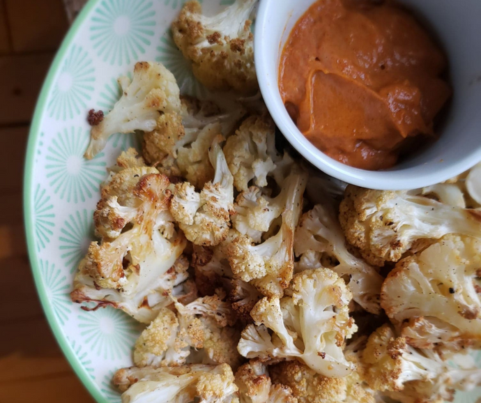 Roasted cauliflower, butter chicken dip