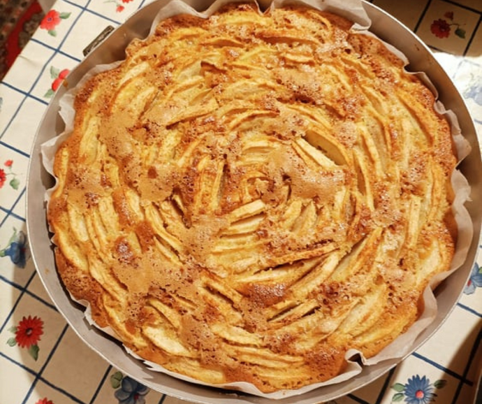 From the top of the Italian Alps, 9 spoon cake with Erminia apples