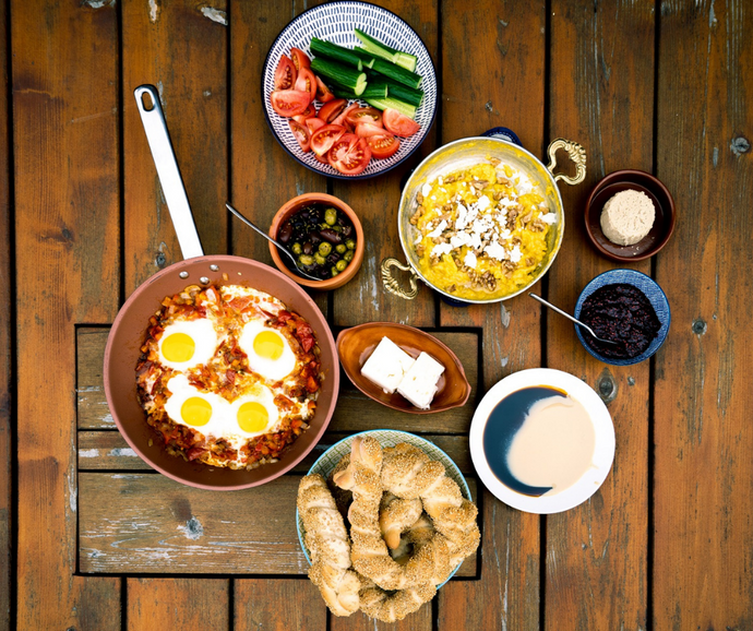 Oeufs au sujuk (avec vos restants de viande à fondue!!)