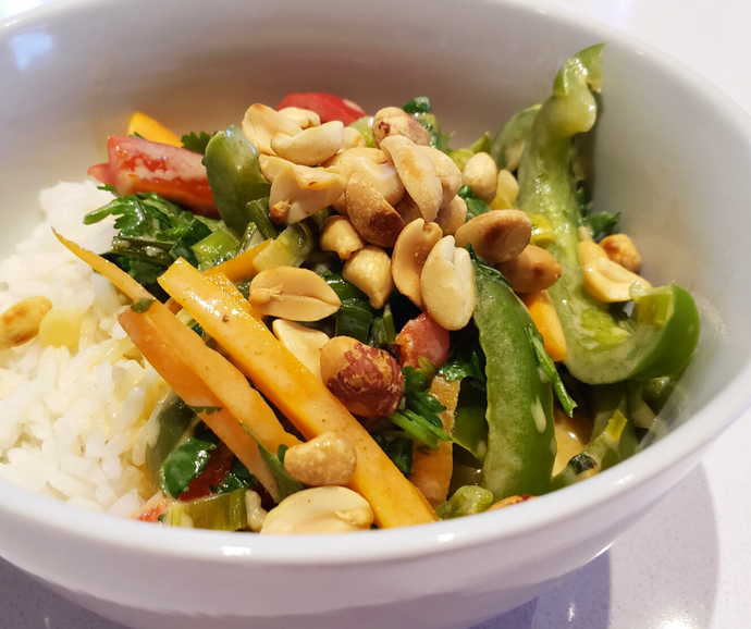 Stir-fried curry-coconut vegetables (or Thailand, my love!)